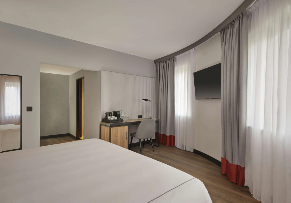 Radisson RED Berlin Kudamm