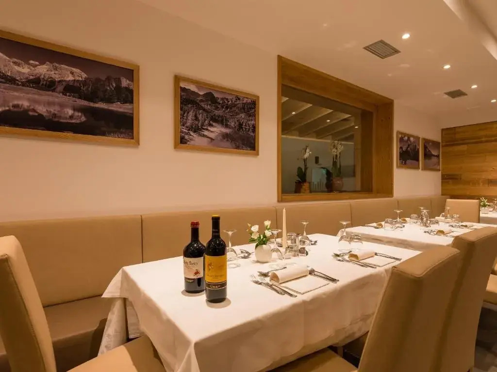 Albergo Dimaro Wellness & Family Hotel