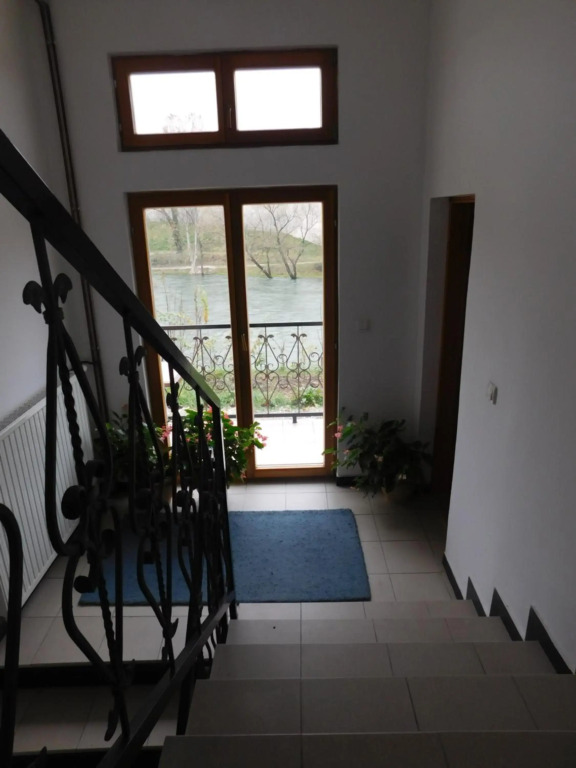 Apartments Villa Kobilj