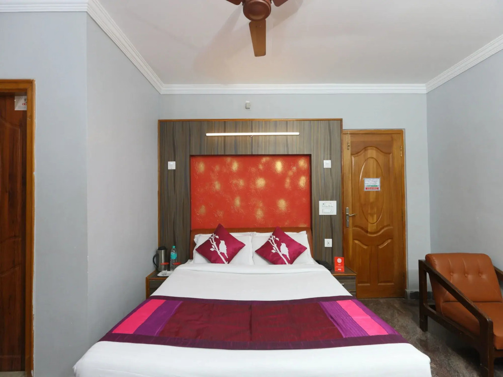 Holidays Dollars Grand by OYO Rooms