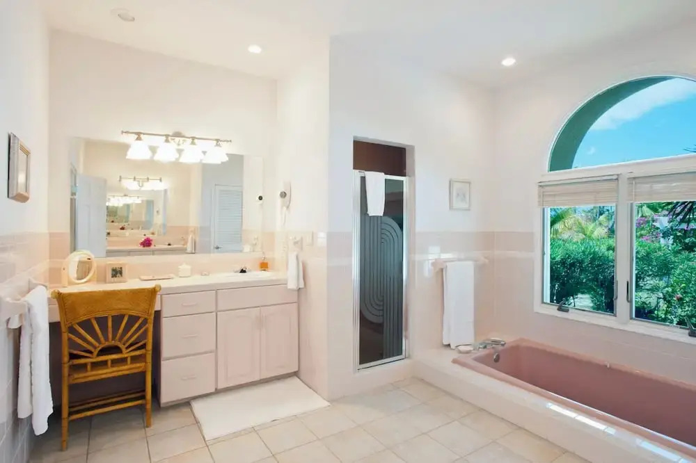 Seaside Sanctuary: Private Estate With Heated Pool