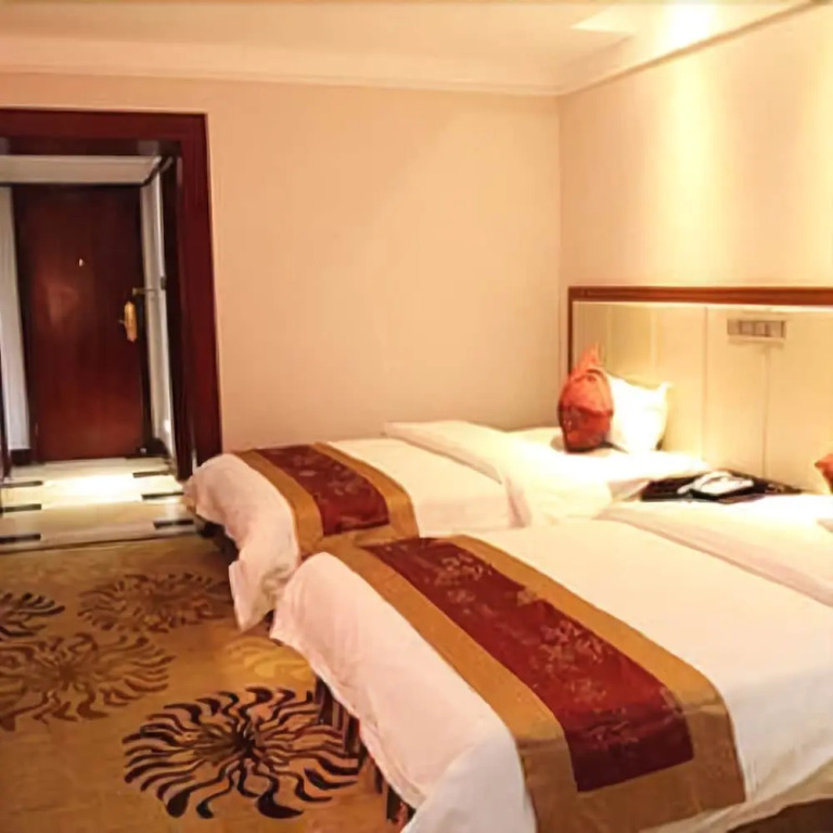 Longxiang Hotel