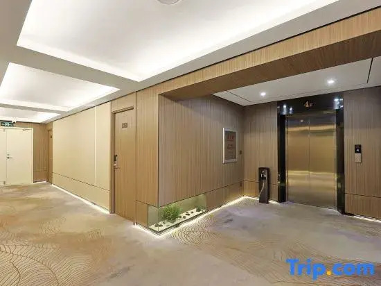 Yunshang Siji Hotel (Huichun Shopping Center Seafood Street Store)