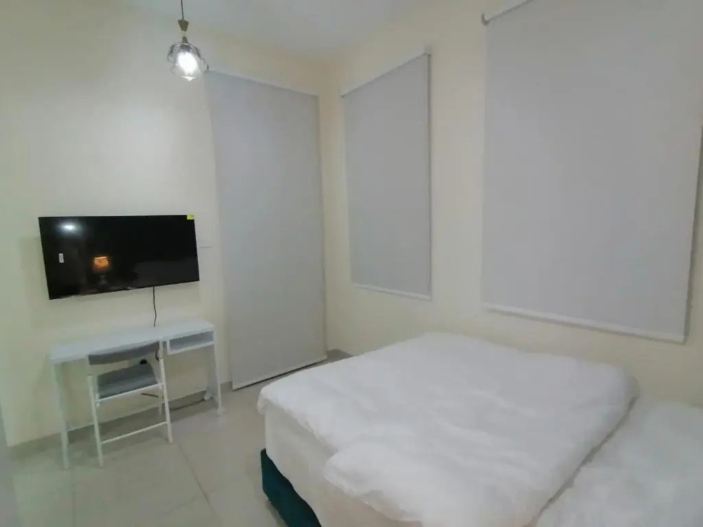 Success luxury apartment - 5 min away jbr beach - Free housekeeping provided everyday - Kids stay free up to 17 years age
