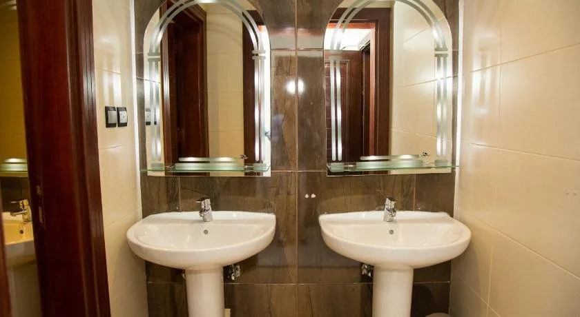 Oasis Rise Hotel Apartments