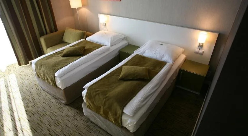 Hotel EMPIRE