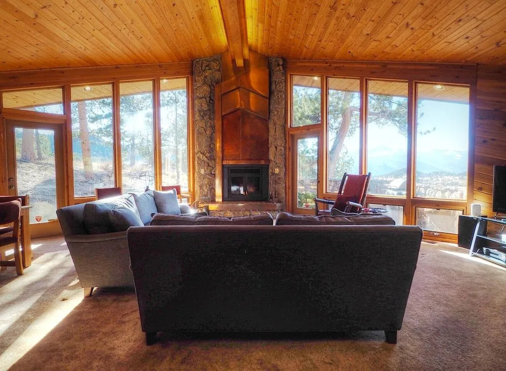 Stutzhaven in the Mountains - 2 Br Home