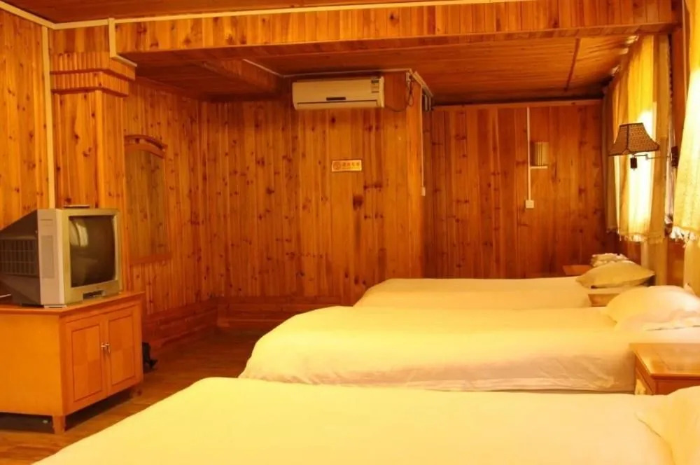 Countryside Hotel