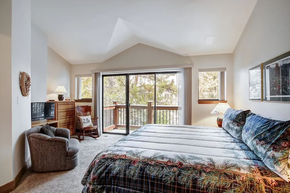 Village Point 308