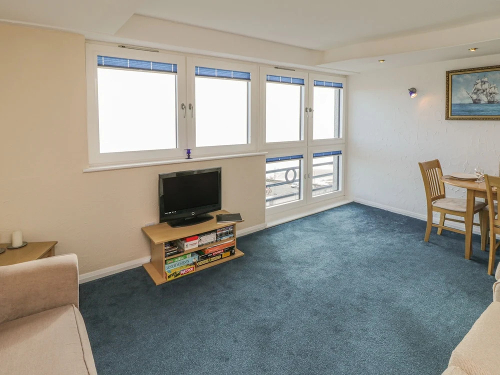 Harbour View Apartment