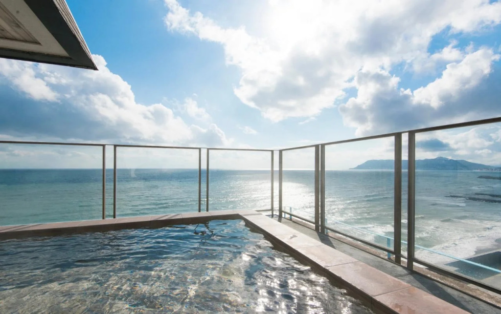 Imagine Hotel & Resort