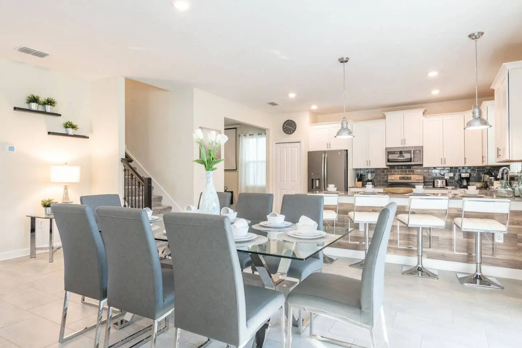 Beautiful home with game room