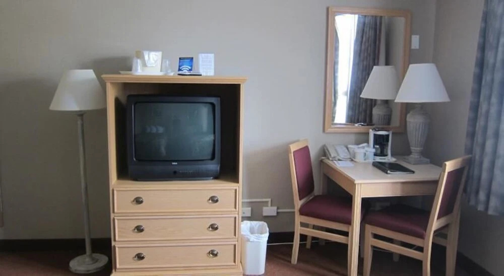 Ottawa Plaza Inn Downtown