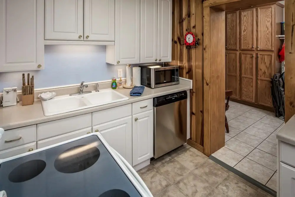 Linn Haven - Three Bedroom Cabin