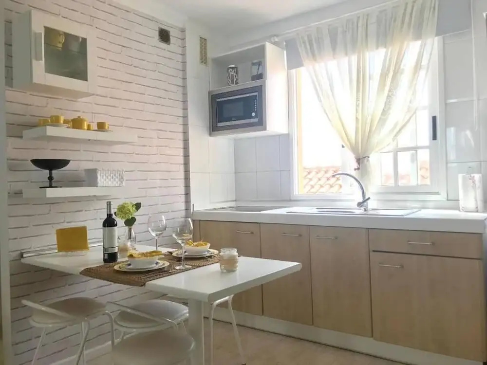 The Cozy Corner Apartment, Primera Línea con Vistas al Mar