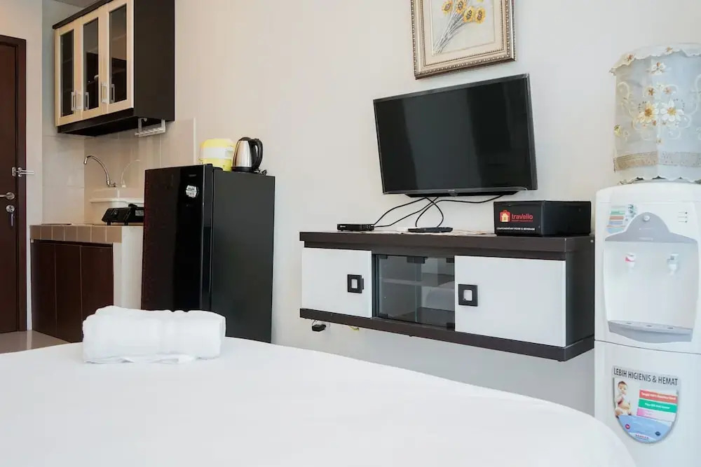 Strategic And Cozy Studio Apartment At Capitol Park Residence