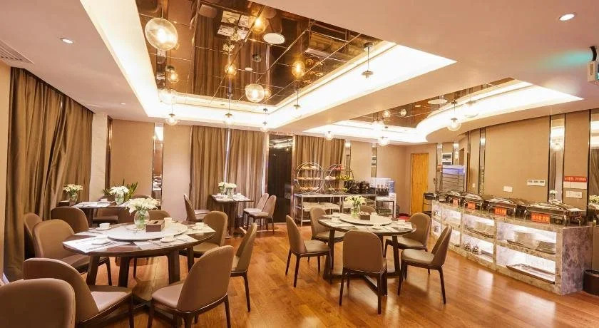 Xinmao Garden Hotel (Shenzhen North Railway Station)