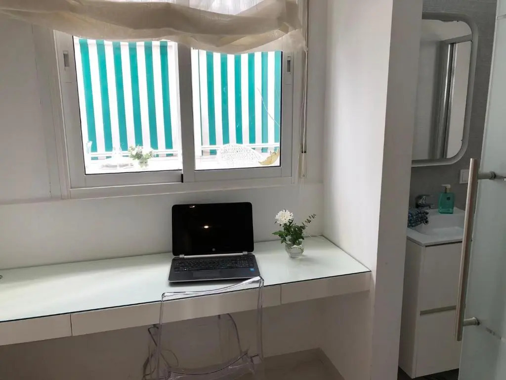 Next to the Historic Marbella-100m. from beach - Modern Nordic deco
