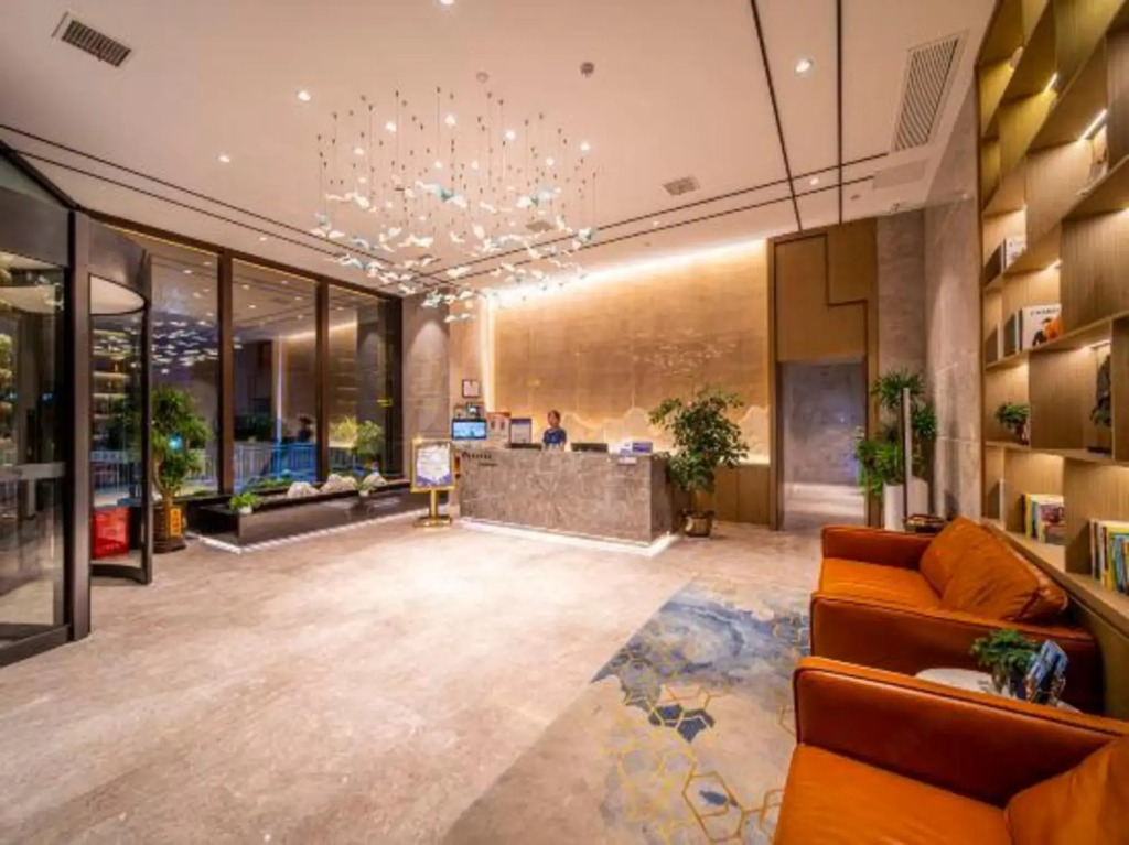 Lanhai Longyue Hotel
