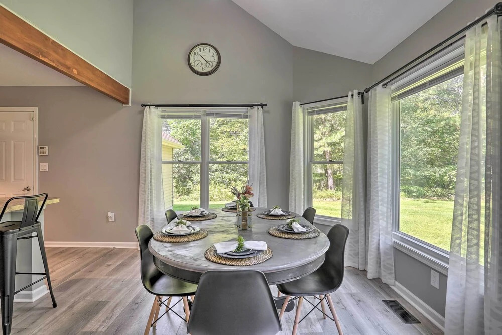 Scotron Home W/game Room - 5 Miles to Skiing!