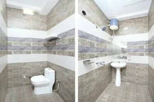 Hotel G R highway by OYO Rooms