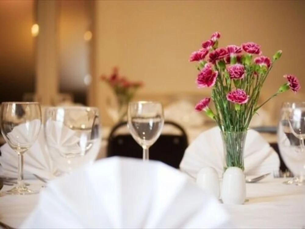 Eliot House Hotel