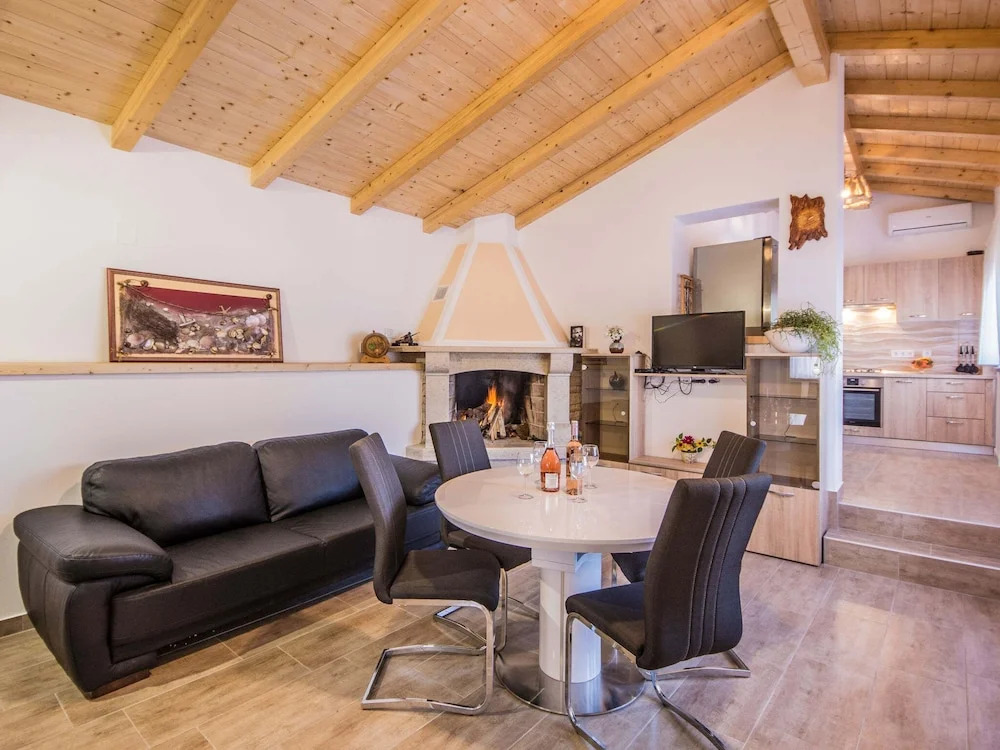 Holiday Home Vodnjan with Pool & Sea