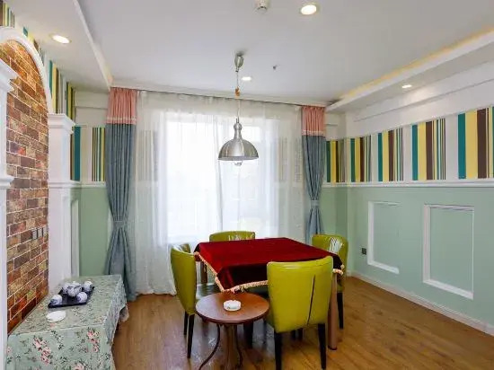 California Journey Holiday Inn (FAW Wuyue Plaza)