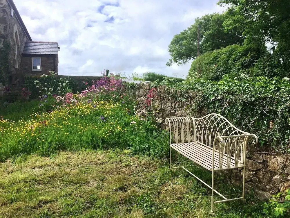 Ty Capel Bryntwrog
