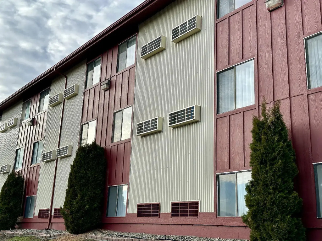 FairBridge Inn & Suites Moscow - Pullman
