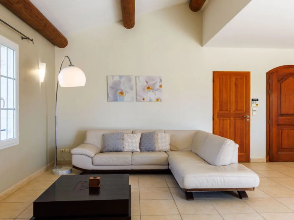 Holiday Home La Garrigue - PUJ100