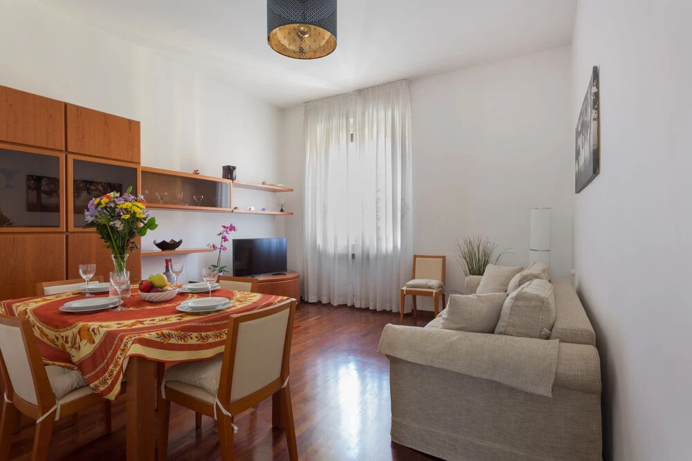 Milano Courtyard Flat