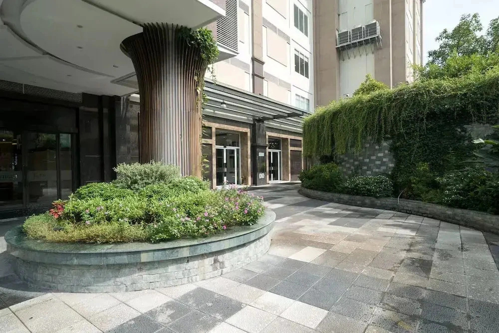 Sunny Leman Luxury Residence