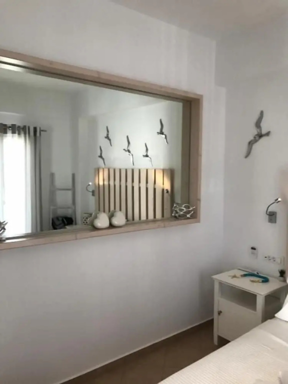 YL Suites