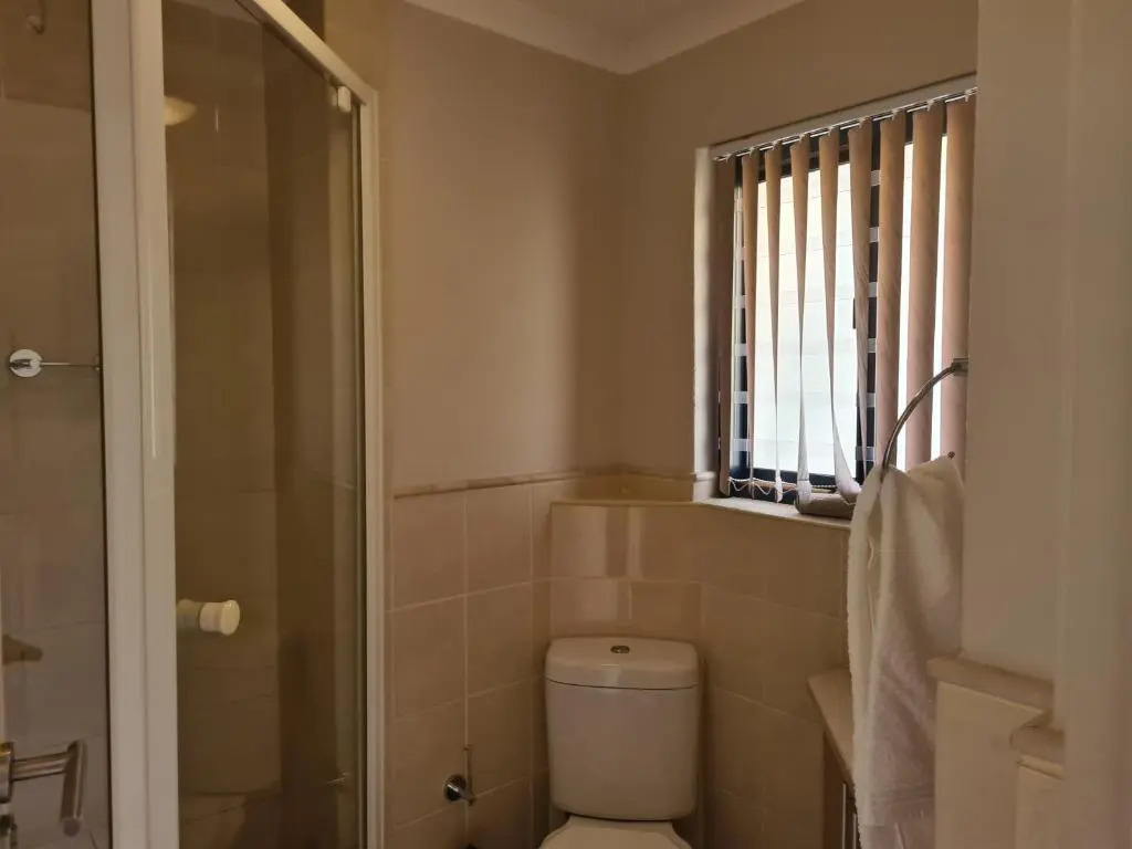 Point Village Accommodation - Santos 35