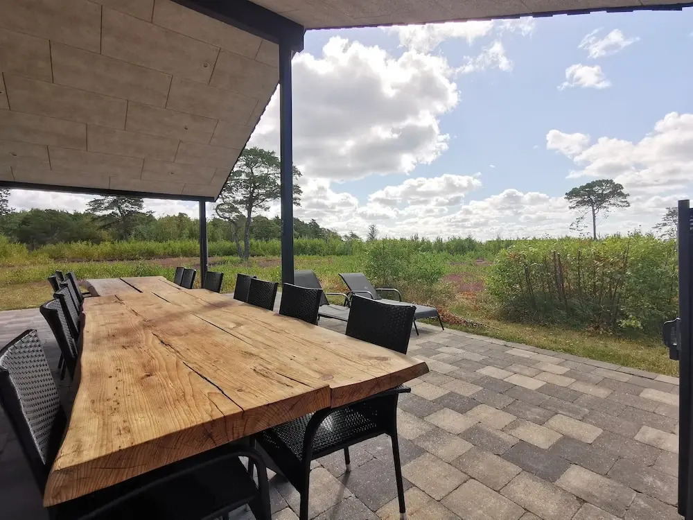 Panoramic Views and Luxurious Comfort on Læsø Island and Sleeps up to 16 Persons