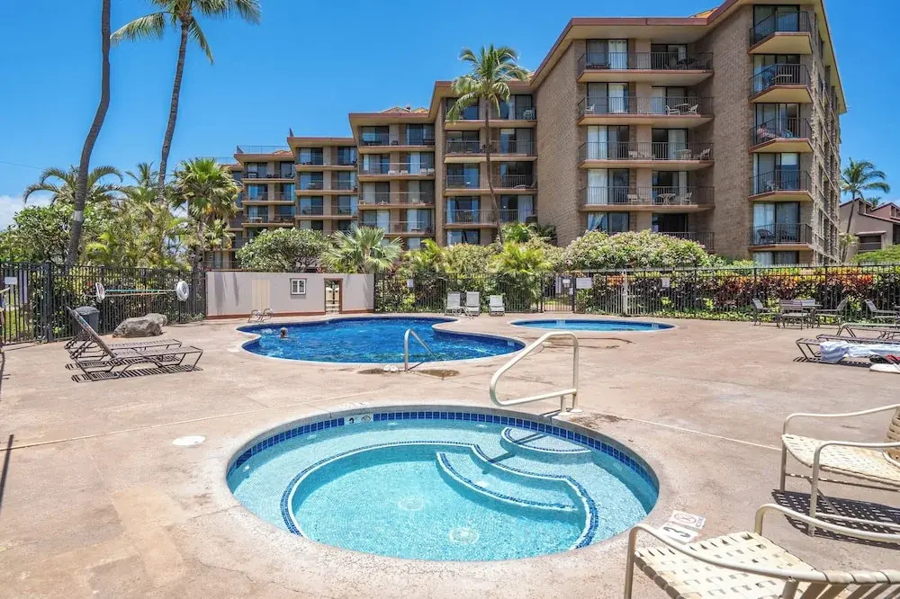 Sunny and Soothing Oceanfront Vistas