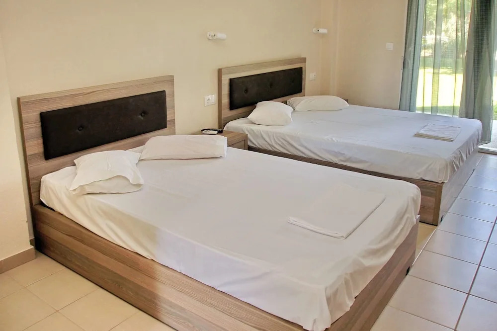 Priona Rooms