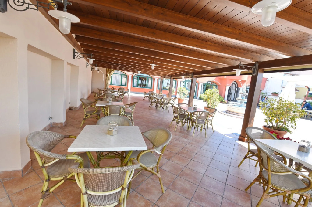Hotel Costa dOro