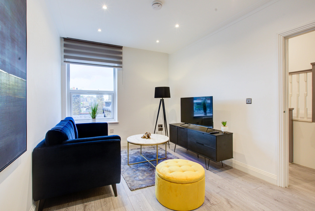 Hybrid Resi - Luxury Apartments in Fulham & Chelsea, London