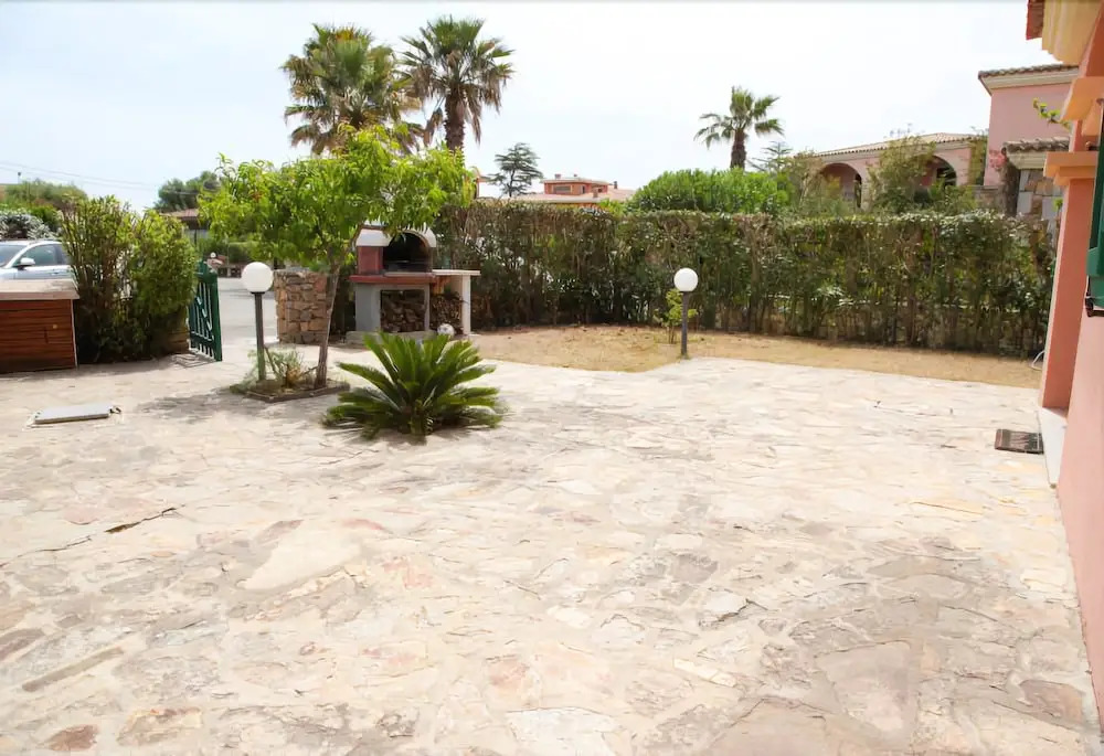 San Teodoro Suaredda Apartments