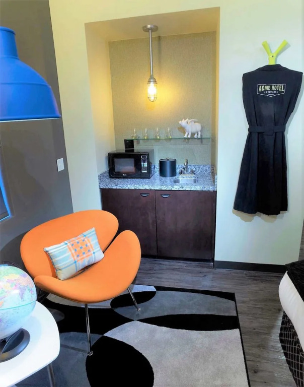 ACME Hotel Chicago, Outset Collection by Hilton