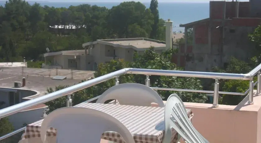 Apartments Llunji