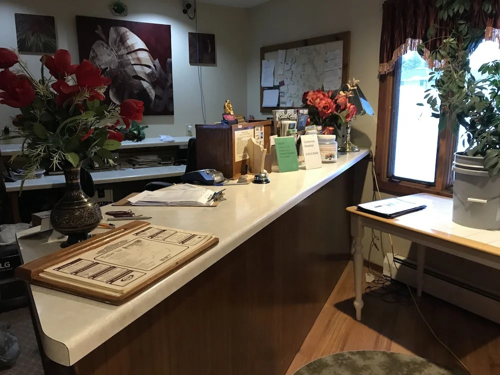 Timber Inn