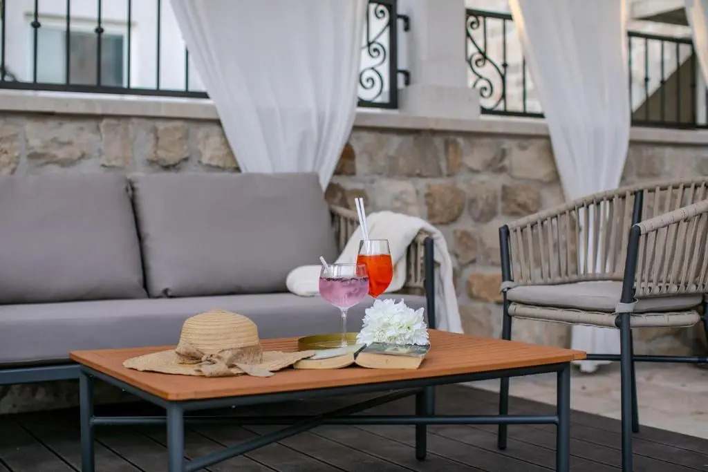 Villa Bante - Luxury Stone House