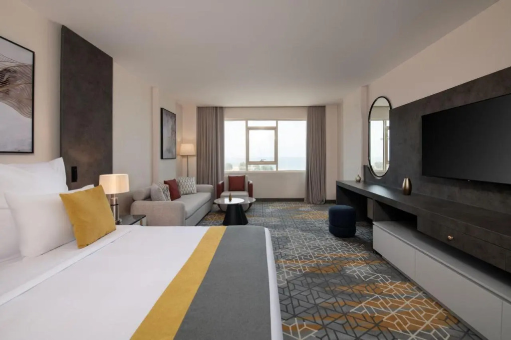 Enala Hotel- Umluj
