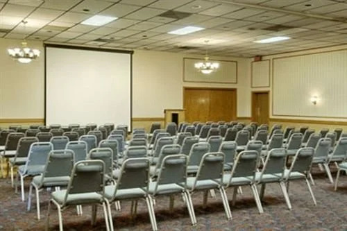 丹维尔会议中心戴斯旅馆(Days Inn Danville Conference Center)