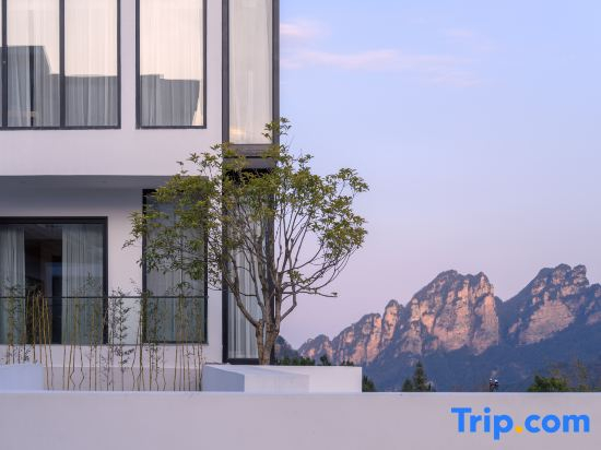 XMAN Sunrise Peaks Resort