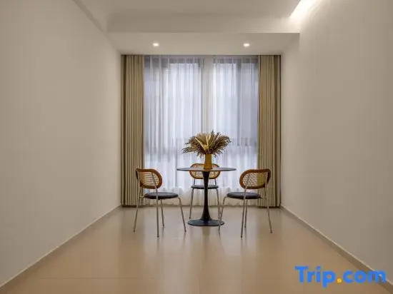Plum ripe hotel