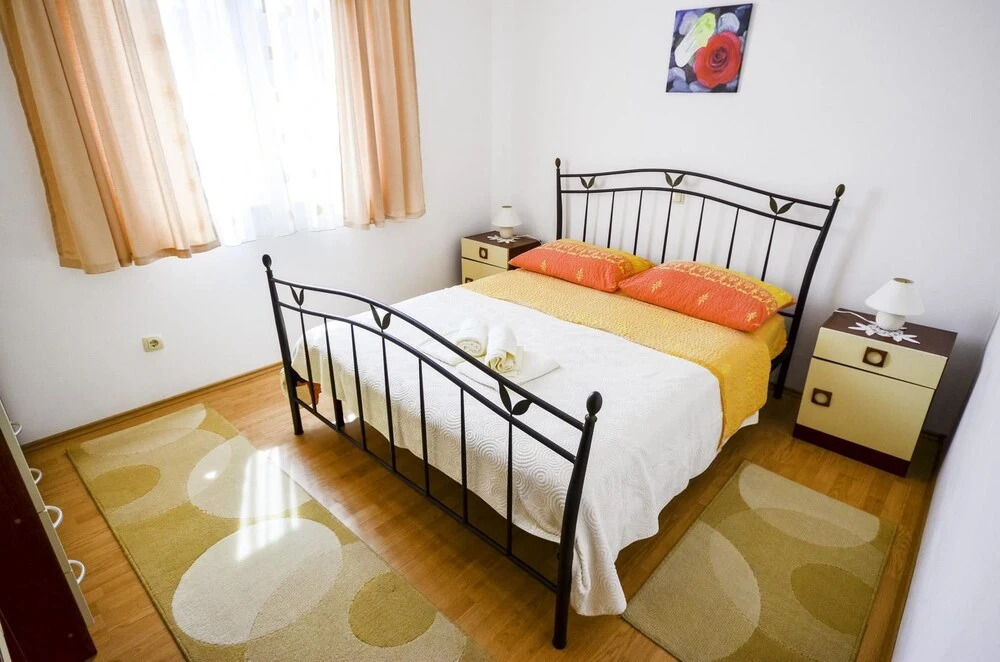 Apartments Iva